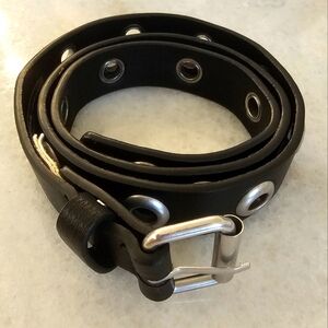 BRANDY MELVILLE BLACK FAUX LEATHER BELT | OS